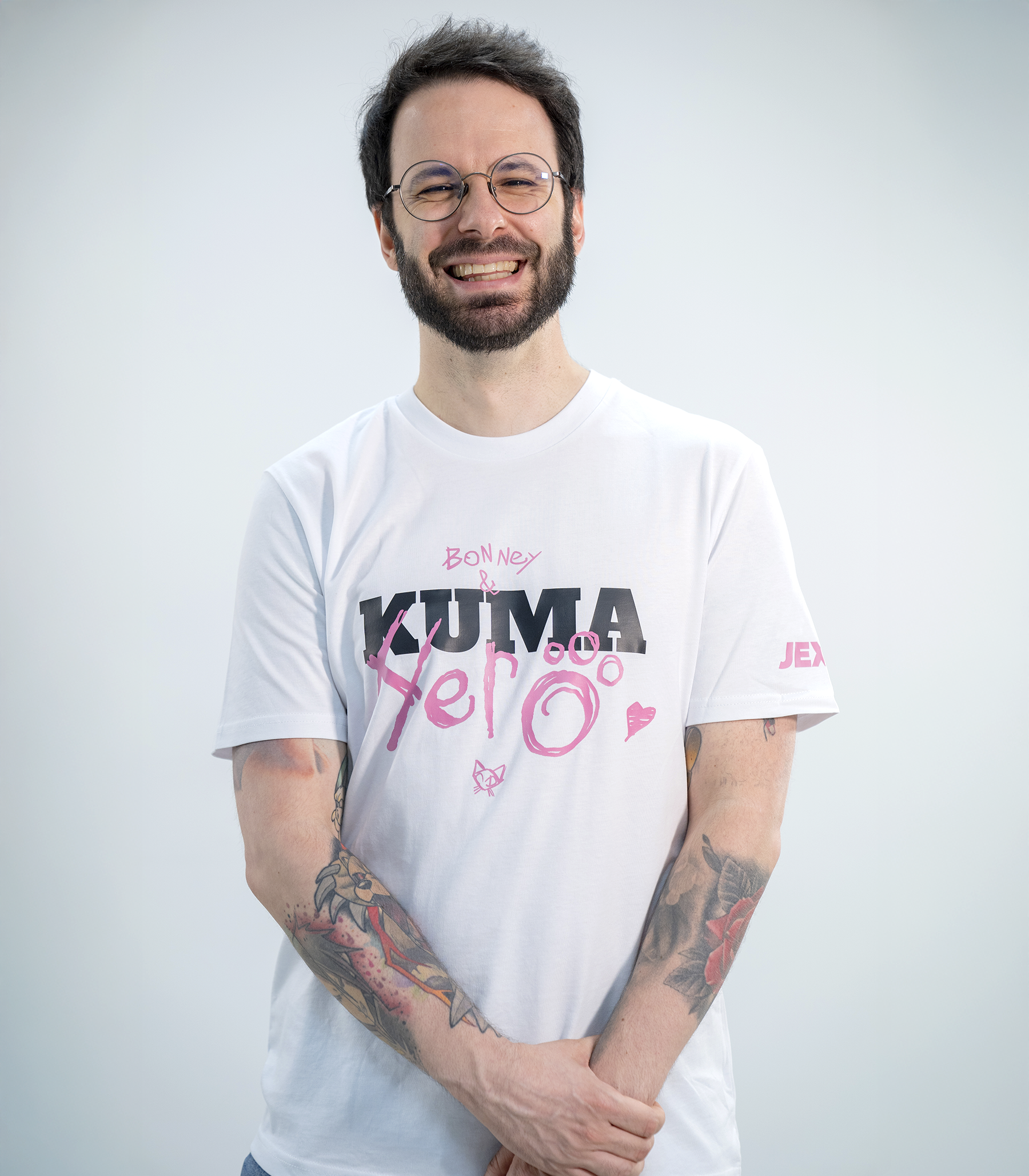 Camiseta Kuma Hero blanco one piece ropa